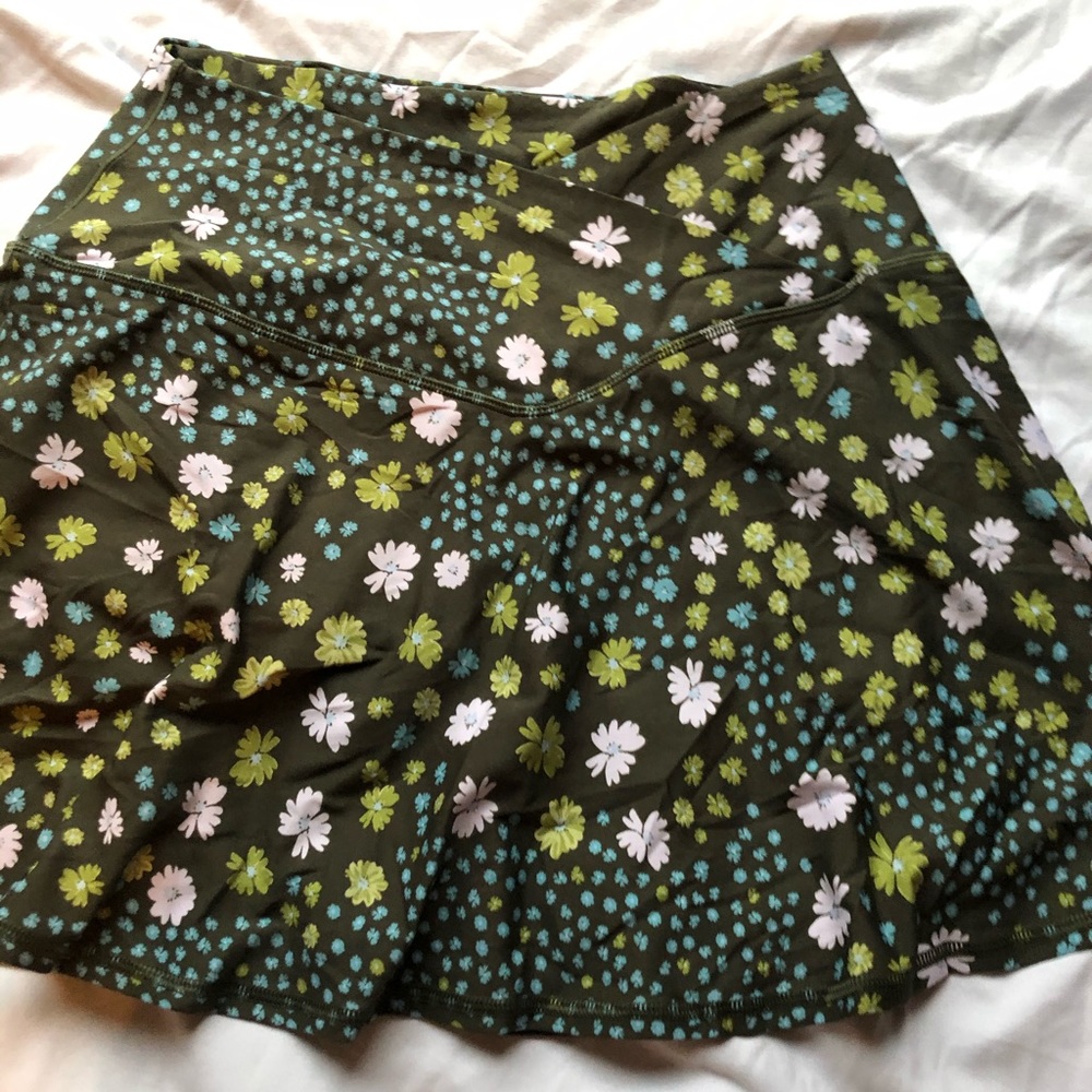 OFFLINE by aerie skort